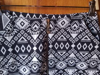 Falda mini estampada geométrica