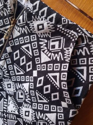 Falda mini estampada geométrica