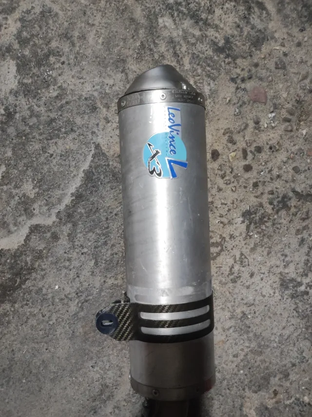 Escape Leo Vince X3 Aluminio