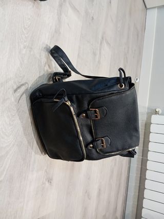 Bolso mochila polipiel negro