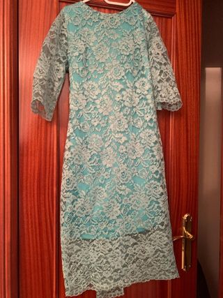 Vestido verde con encaje