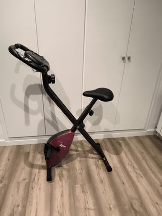 Bici Estática Plegable Siluet y regalo cubresillin
