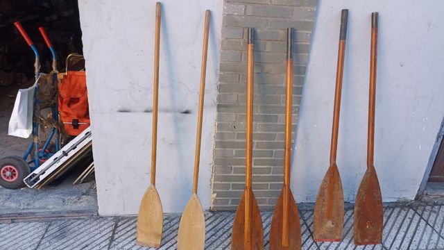 Antiguos Remos Franceses de Madera