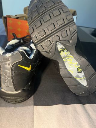Nike Air Max 95 x Corteiz Negro Amarillo