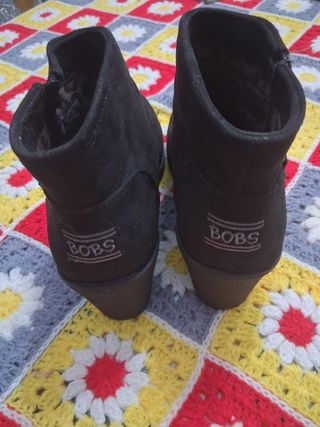 Botines Skechers  Negros   40 27 cm 