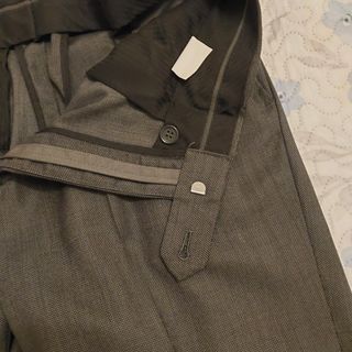 Traje de caballero verde oliva