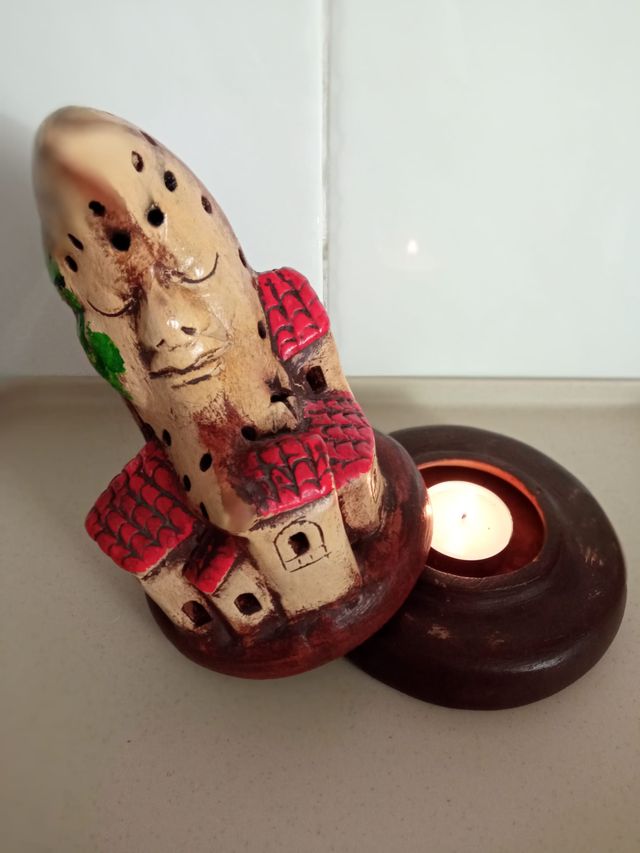 Lote decorativo Luna: espejo, bolso, 2 portavelas