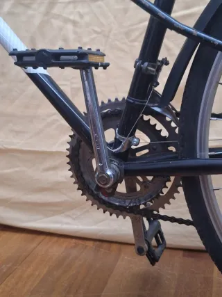 Bicicleta BH de paseo negra
