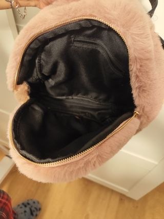 Bolso Mochila Peludo Rosa y Marrón