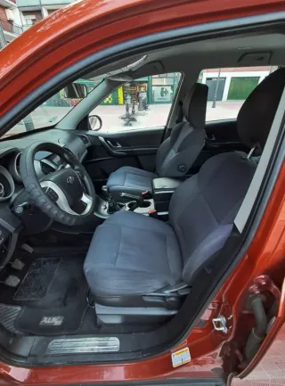 Mahindra XUV 500 2017