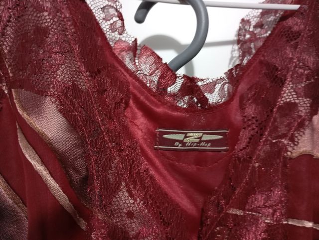 Conjunto fiesta dorado y rojo