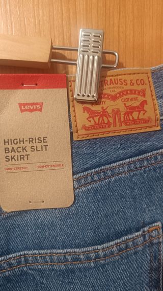 Falda vaquera Levi's azul