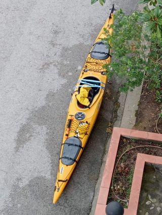 Kayak de travesía en polietileno