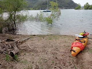 Kayak de travesía en polietileno