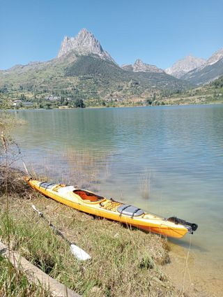 Kayak de travesía en polietileno