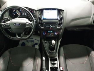 Ford Focus ST-Line R&B