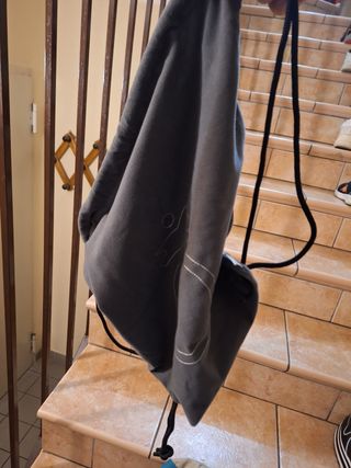 Borsa sportiva Lucano nera e rossa