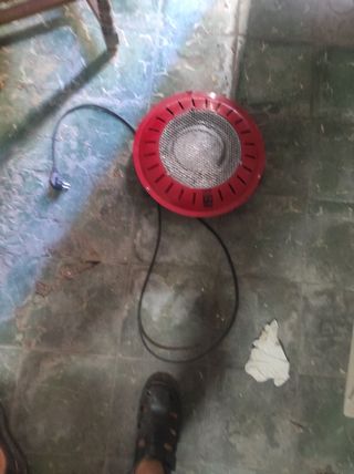 Brasero rojo con cable