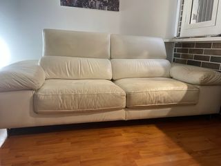 Sofá de piel crema 230 cm extensible