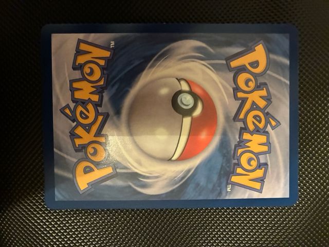 Carta Pokémon Vaporeon 134/165 R