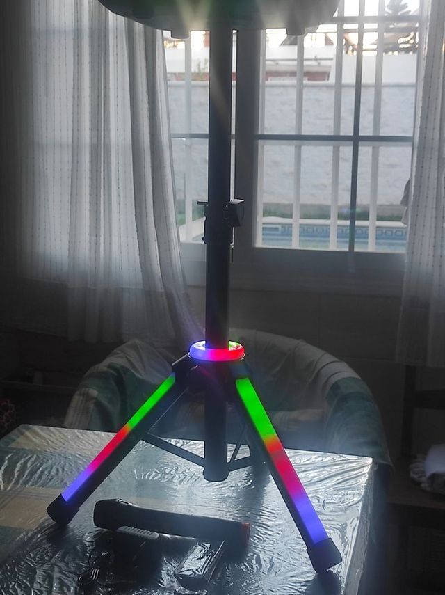 ALTAVOZ BLUETOOTH LED KARAOKE 2000 WATIOS P.M.P.O