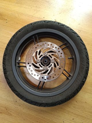 Rueda  delantera  completa Honda PCX 125