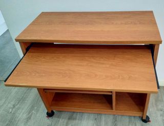 Mesa escritorio ordenador con bandeja