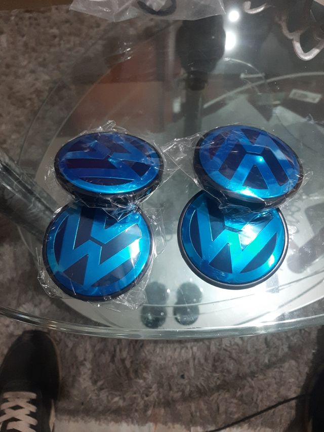 Tapabujes de llantas vw