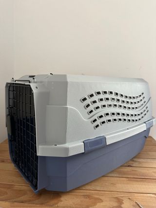Caseta para mascotas Amazon Basics
