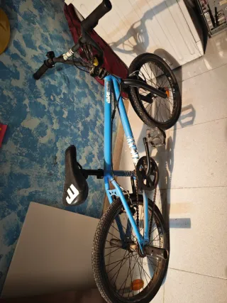 Bicicleta Freestyle Btwin Wipe 320
