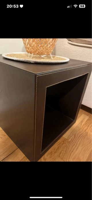 Mesa auxiliar pespunte madera y mimbre