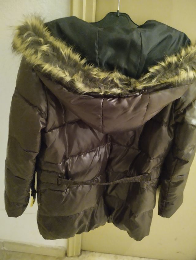 Chaqueta niña plumífera con capucha