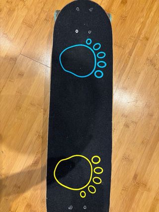 Skate para principiantes con huellas