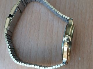 Reloj Hamilton Cuarzo Dorado