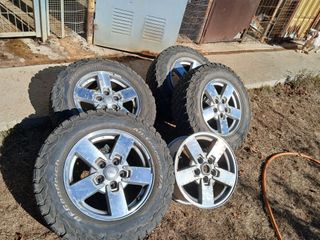 Llantas Jeep R17 BFGoodrich All-Terrain T/A KO2