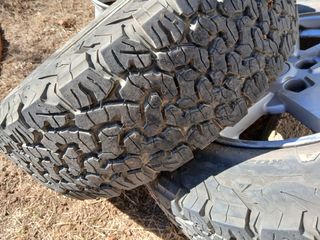 Llantas Jeep R17 BFGoodrich All-Terrain T/A KO2