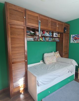 Dormitorio puente madera