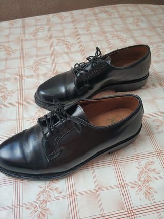 Zapatos de Cuero Legítimo Negros