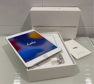 Apple iPad Mini 4 Wi-Fi 128 GB Argento