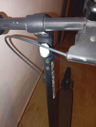 Patinete eléctrico con fallo de aceleración