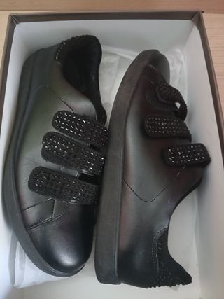 Scarpe nere con strass