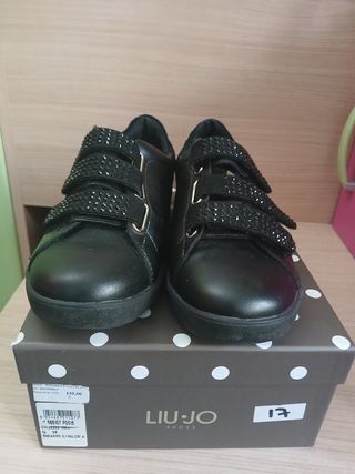 Scarpe nere con strass