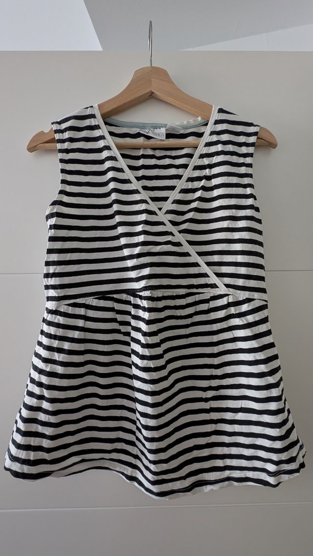 Camiseta de lactancia rayas blanco y negro