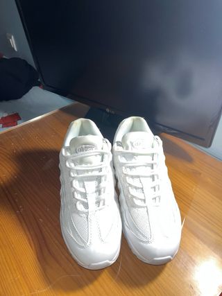 Nike Air Max 95 Blancas Talla 41 
