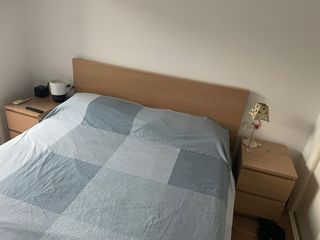 Letto matrimoniale con comodini e materasso, modello Malm 160x200