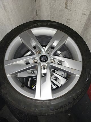 4 Llantas Seat León FR 17