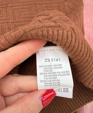 Maglia crop top marrone