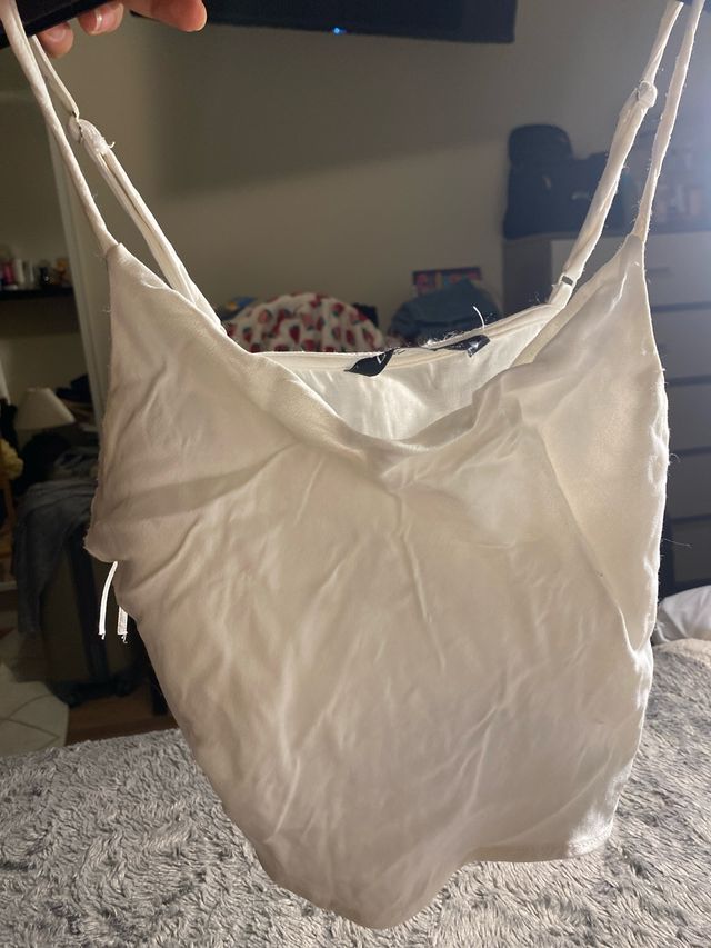 Blusa blanca de tirantes hermoso 