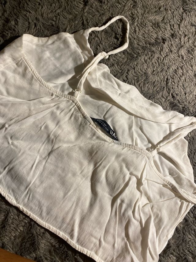 Blusa blanca de tirantes hermoso 