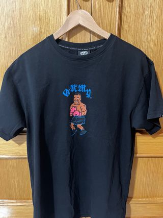 Camiseta Grimey Negra Boxeo Pixel Art